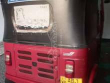 https://riyasewana.com/uploads/bajaj-bajaj-4-2016-161520181209315.jpg
