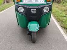 Bajaj 4 Stroke 2014 Three Wheel