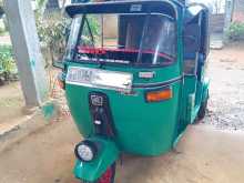 Bajaj 4 Stroke 2009 Three Wheel