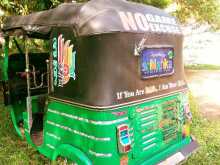 https://riyasewana.com/uploads/bajaj-bajaj-4-23833054342.jpg