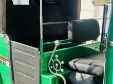 https://riyasewana.com/uploads/bajaj-bajaj-4-248193817246.jpg