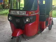 Bajaj 4 Stroke 2017 Three Wheel