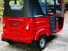 https://riyasewana.com/uploads/bajaj-bajaj-4-2917154162.jpg
