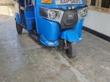Bajaj 4 Stroke 2014 Three Wheel