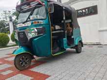 https://riyasewana.com/uploads/bajaj-bajaj-4-311826014593.jpg