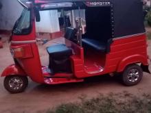 https://riyasewana.com/uploads/bajaj-bajaj-4-31844406074.jpg