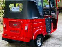 https://riyasewana.com/uploads/bajaj-bajaj-4-4042164022.jpg