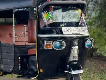 https://riyasewana.com/uploads/bajaj-bajaj-41820206586.jpg