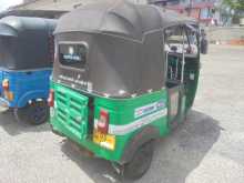 https://riyasewana.com/uploads/bajaj-bajaj-4s-14140452725.jpg