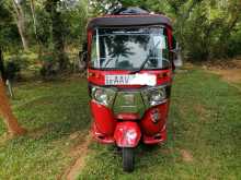 Bajaj 4 Stroke 2014 Three Wheel