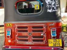 https://riyasewana.com/uploads/bajaj-bajaj-4stok-30834324073.jpg