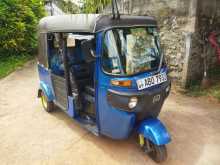 Bajaj 4 Stroke 2016 Three Wheel