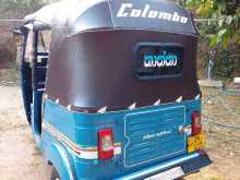 https://riyasewana.com/uploads/bajaj-bajaj-4strock-171230394242.jpg
