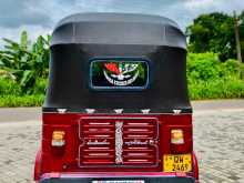 https://riyasewana.com/uploads/bajaj-bajaj-4strock-2009-2615555712373.jpg