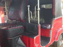 https://riyasewana.com/uploads/bajaj-bajaj-4strok-121442074672.jpg