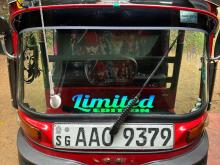 Bajaj 4 Stroke 2014 Three Wheel