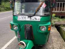 Bajaj 4 Stroke 2011 Three Wheel