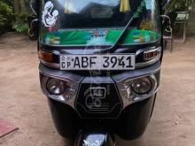 Bajaj 4 Stroke 2015 Three Wheel