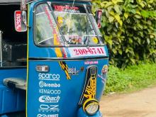 https://riyasewana.com/uploads/bajaj-bajaj-51444226066.jpg