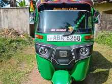 Bajaj 4 Stroke 2015 Three Wheel