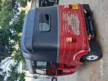 https://riyasewana.com/uploads/bajaj-bajaj-72325144463.jpg