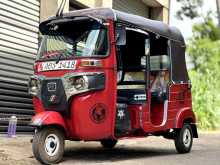 https://riyasewana.com/uploads/bajaj-bajaj-81034534712.jpg