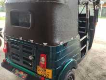 https://riyasewana.com/uploads/bajaj-bajaj-8748324663.jpg