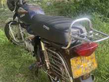 https://riyasewana.com/uploads/bajaj-bajaj-boxer-117065622573.jpg