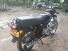 https://riyasewana.com/uploads/bajaj-bajaj-boxer-147045613943.jpg