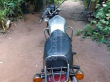 https://riyasewana.com/uploads/bajaj-bajaj-boxer-151532571378465.jpg