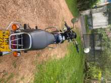 https://riyasewana.com/uploads/bajaj-bajaj-boxer-37394513422.jpg
