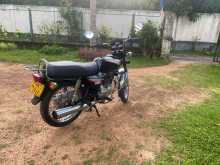 https://riyasewana.com/uploads/bajaj-bajaj-boxer-37394513523.jpg