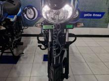 Bajaj Discover 125 2025 Motorbike