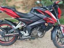 https://riyasewana.com/uploads/bajaj-bajaj-ns-51547294052.jpg