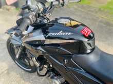 https://riyasewana.com/uploads/bajaj-bajaj-pulsar-112502313783.jpg