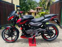 Bajaj Pulsar 200 2010 Motorbike