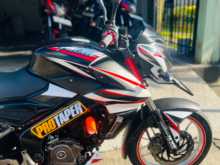 Bajaj Pulsar NS200 2016 Motorbike