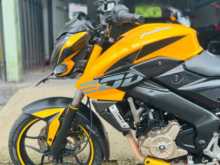 https://riyasewana.com/uploads/bajaj-bajaj-pulser-120515013672.jpg