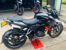 https://riyasewana.com/uploads/bajaj-bajaj-pulser-1517135513873.jpg