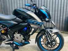 Bajaj Pulsar NS200 2017 Motorbike