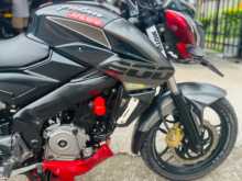 Bajaj Pulsar NS200 2017 Motorbike
