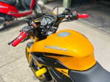 https://riyasewana.com/uploads/bajaj-bajaj-pulser-2020574513854.jpg
