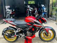 https://riyasewana.com/uploads/bajaj-bajaj-pulser-2420043113092.jpg