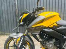 Bajaj Pulsar NS200 2020 Motorbike