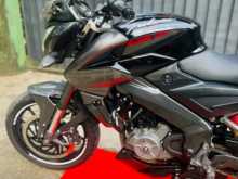 Bajaj Pulsar NS200 2017 Motorbike