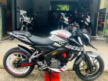 Bajaj Pulsar NS200 2017 Motorbike