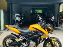 Bajaj Pulsar NS200 2013 Motorbike