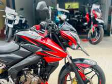 Bajaj Pulsar NS150 2016 Motorbike