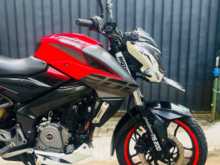 Bajaj Pulsar NS200 2017 Motorbike