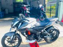 https://riyasewana.com/uploads/bajaj-bajaj-pulser-722084613764.jpg
